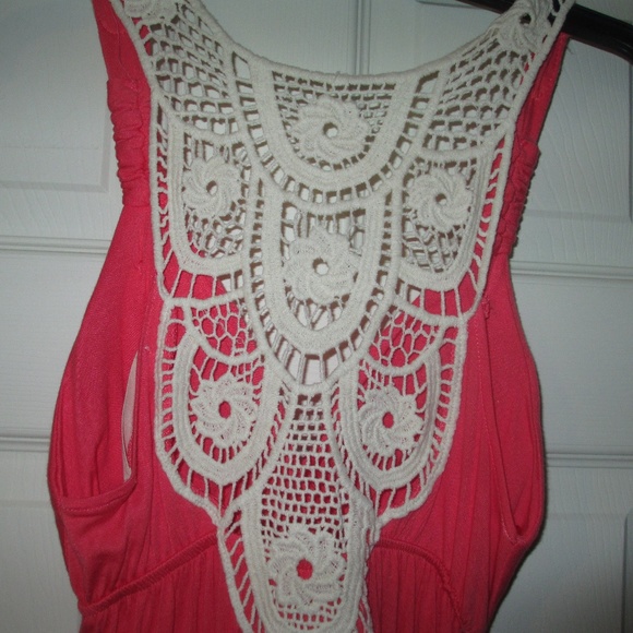 Pink Tank Top - Picture 6 of 6